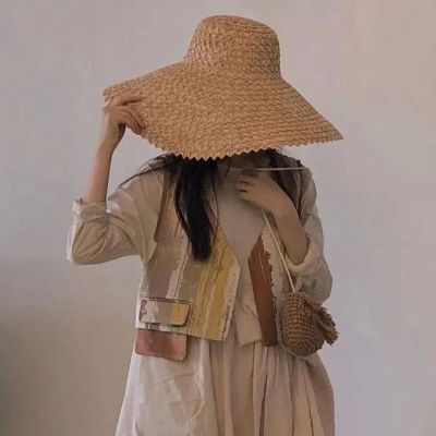  戴帽子遮脸女生头像,高清微信头像女生戴帽子遮脸的图片