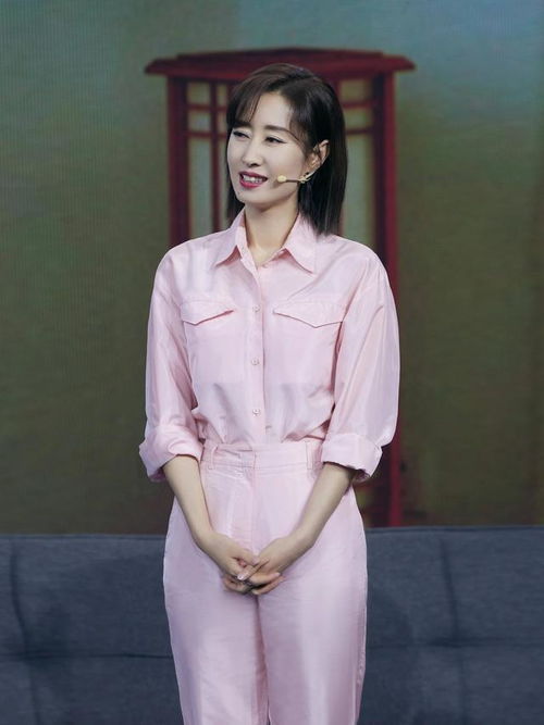  她是靳东胡歌最敬爱的女人,事业当红期选择生子,却被丈夫抛弃
