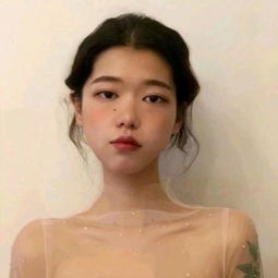  淡雅时尚的长发女生图片你一直都很美