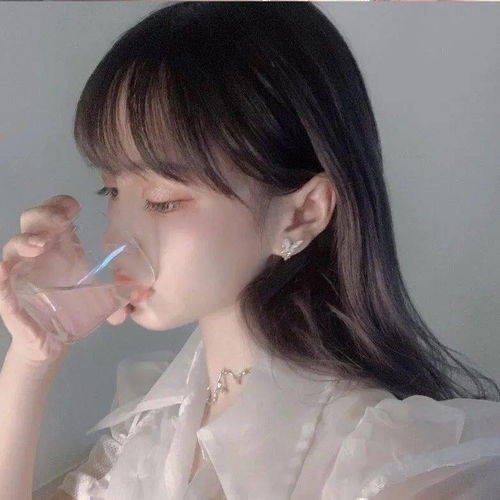  女生头像丨天冷了要照顾好自己