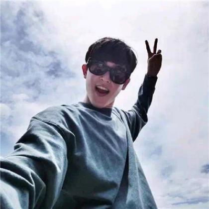  qq帅气男生头像,超拽潮流又个性的男人