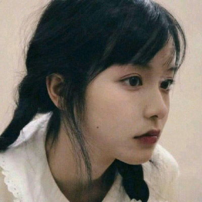  女生头像伤感孤独侧面侧颜气质美女图片头像