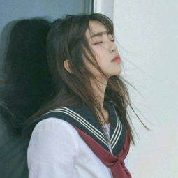  2018姐妹头像高冷两张一人一张女孩子的友谊很简单