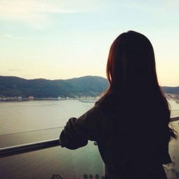  2018女生唯美背影头像高清无水印qq辅助工具arp绿色软件联盟