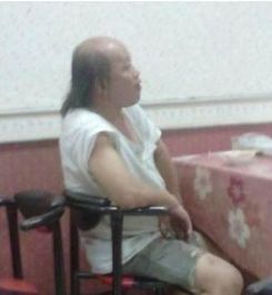  我怎么娶到你这二货媳妇,别人还在外面等着吃呢