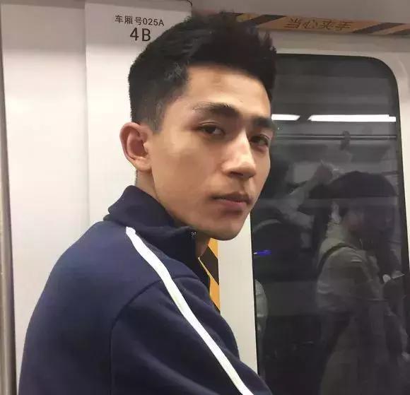  女生眼中的7款男神发型,最适合中国男生